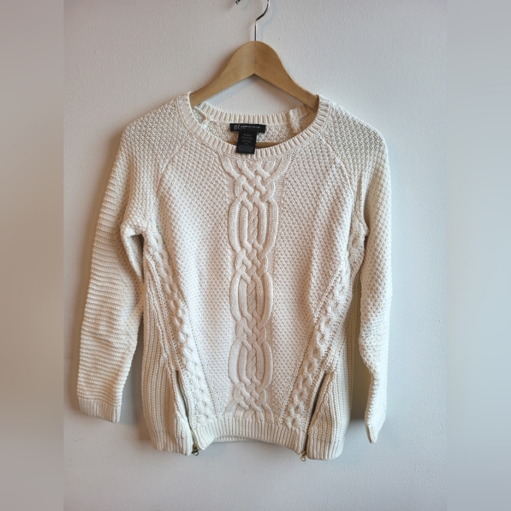 INC Long Sleeve knits -Size M-